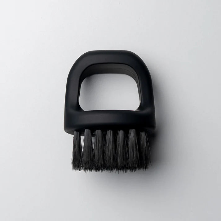 L3VEL3  Large Finger Brush